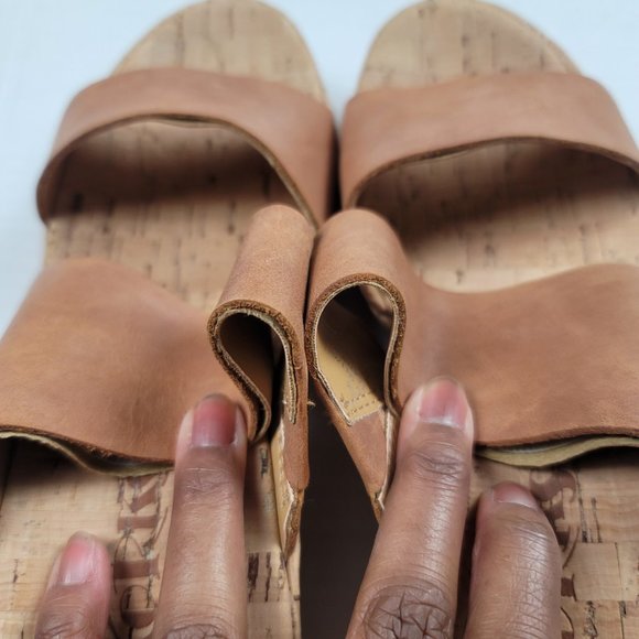 Korks Ease Platform Wedge Slide-On Leather Sandals - Picture 11 of 12